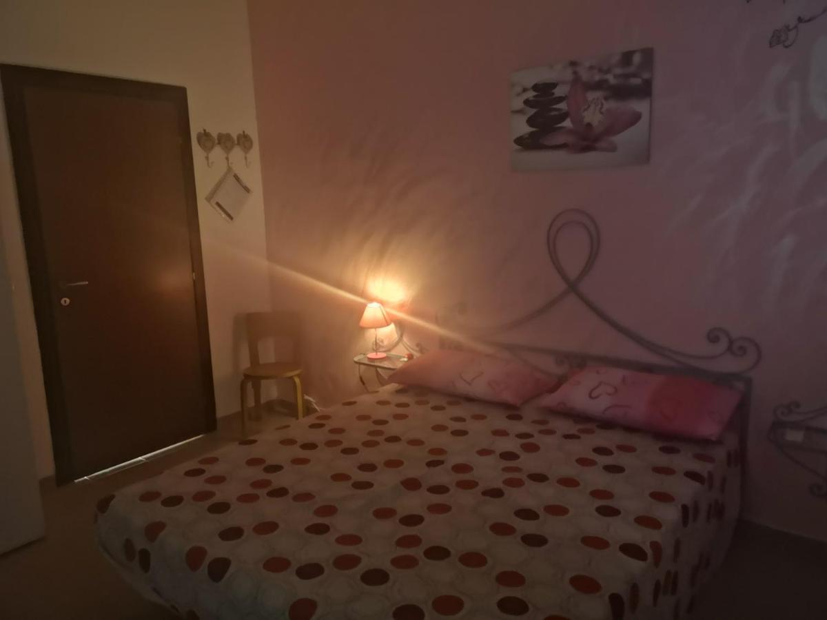 B&B Angolo Magico Парабита Экстерьер фото