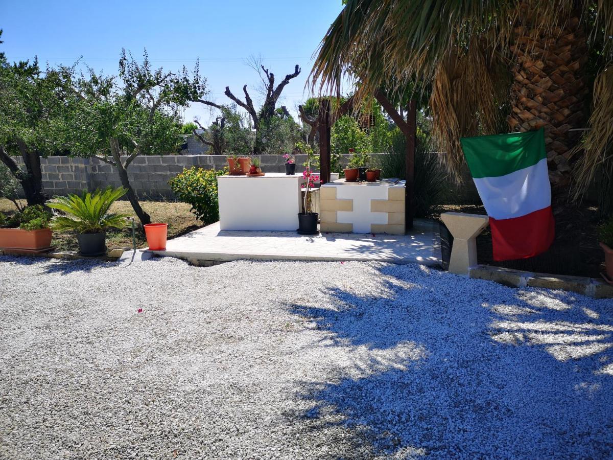 B&B Angolo Magico Парабита Экстерьер фото