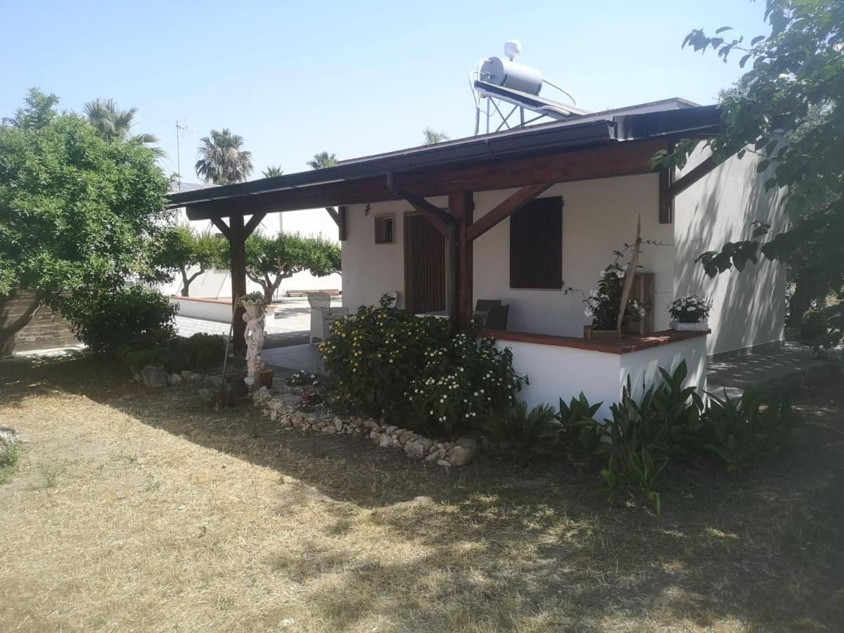 B&B Angolo Magico Парабита Экстерьер фото