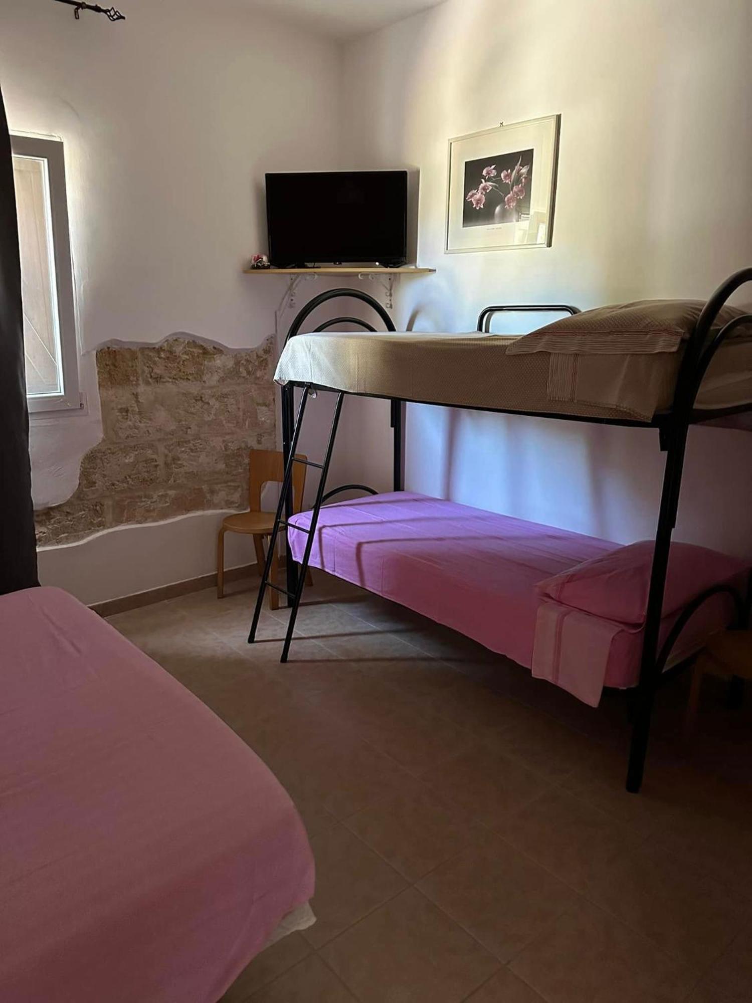 B&B Angolo Magico Парабита Экстерьер фото